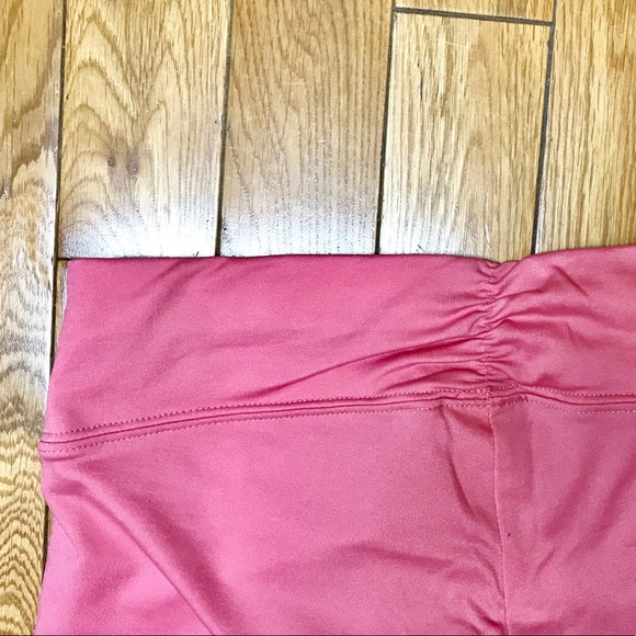 Calvin Klein Ruched Performance Legging - Picture 4 of 6